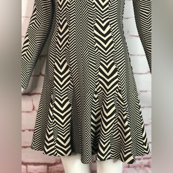 NICOLE MILLER Atelier Chevron Cream & Black Knit A-Line Skater Dress Petite - Picture 9 of 15